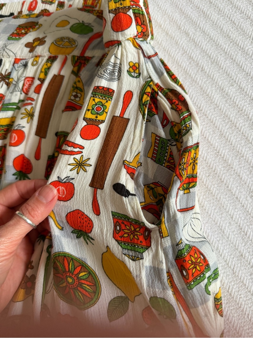 Joanie Women’s Retro Print Pleated Skirt - Colorful Kitchen Motif - Picture 2 of 6